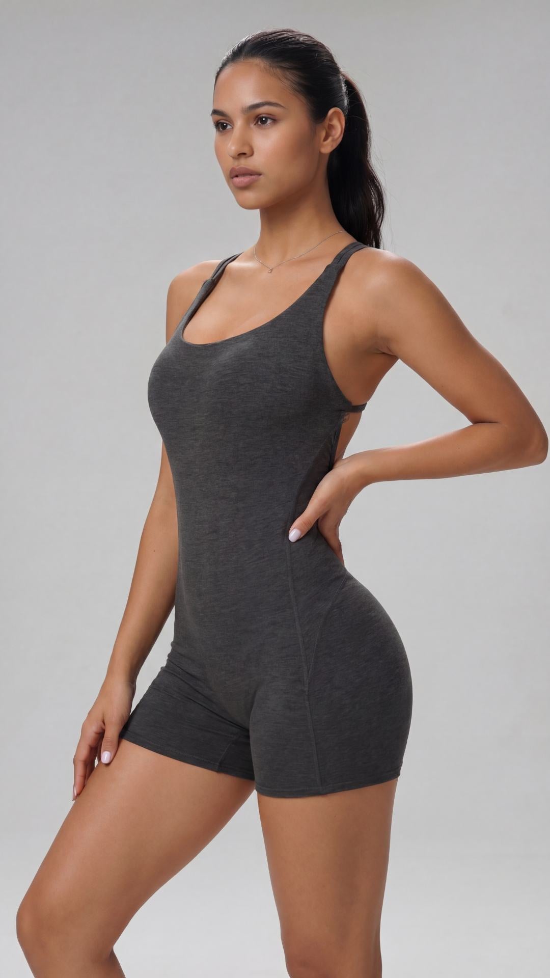 Macaquinho feminino Curves - com Bojo e levanta bumbum