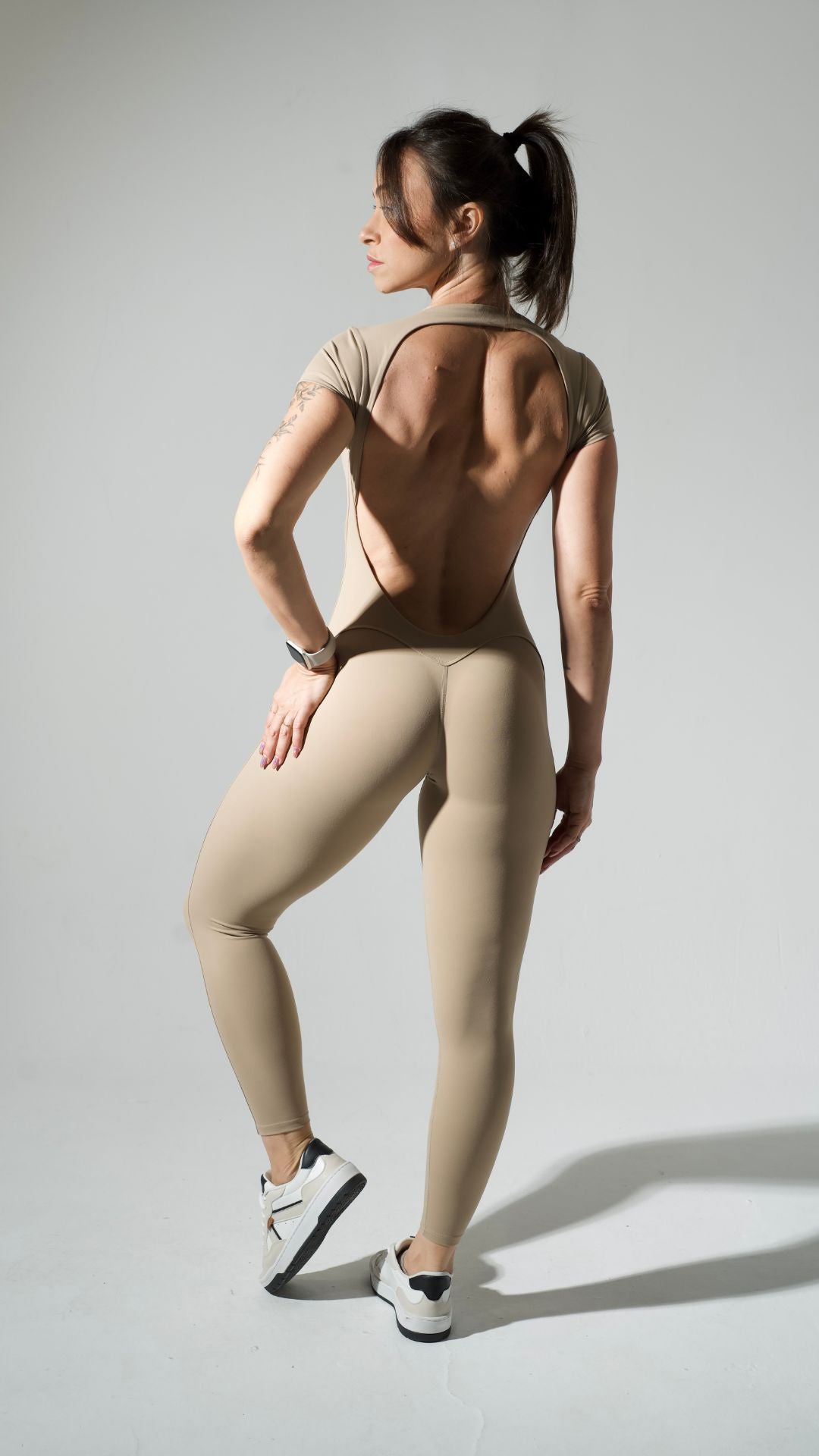 #cor_nude