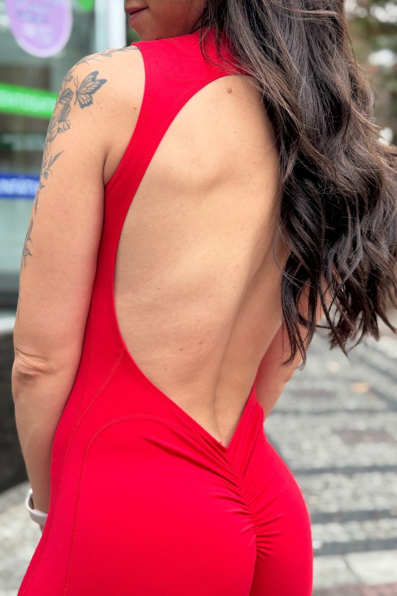 Macacão feminino Scrunch - Com Bojo Vermelho