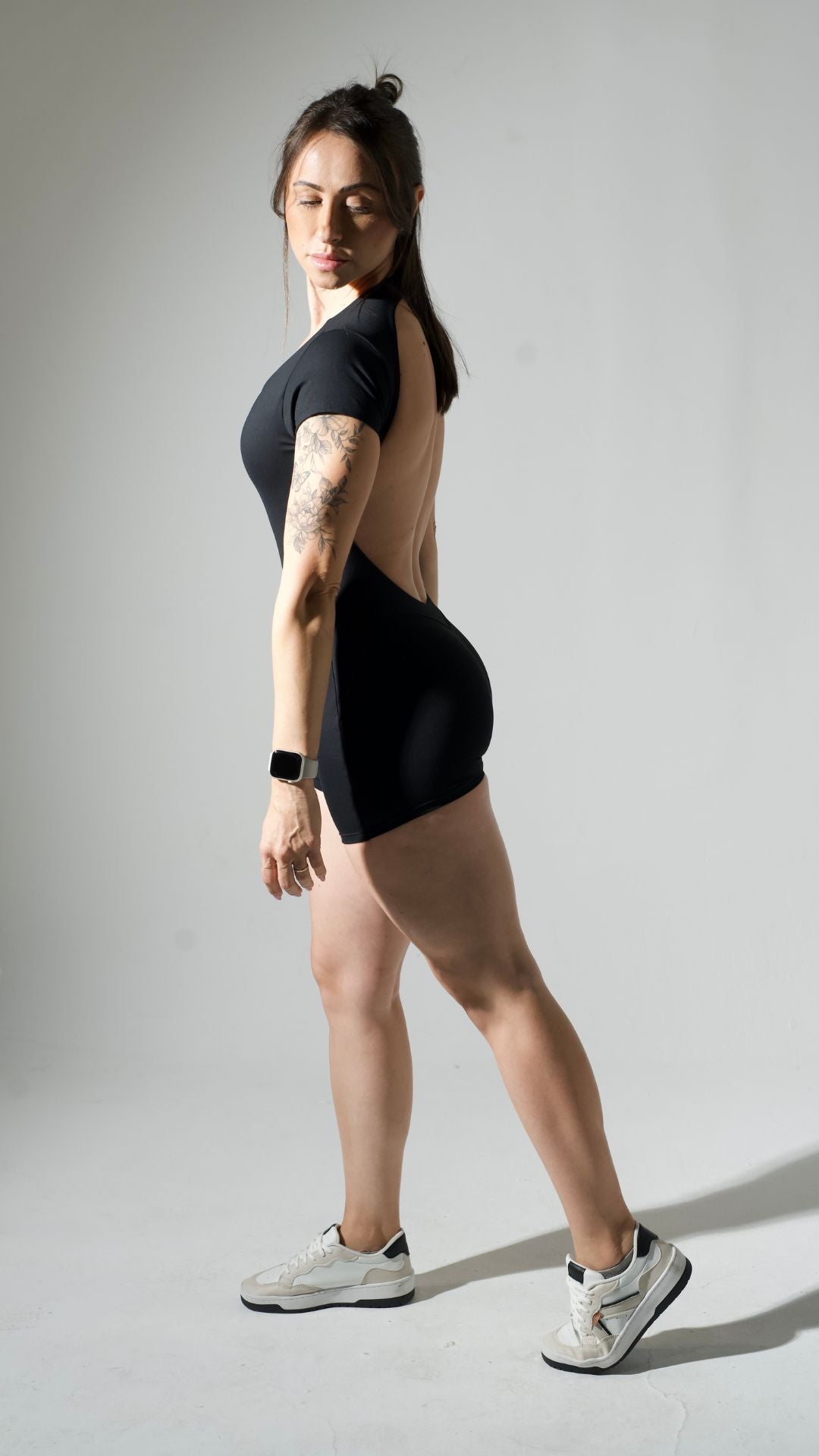 #cor_preto