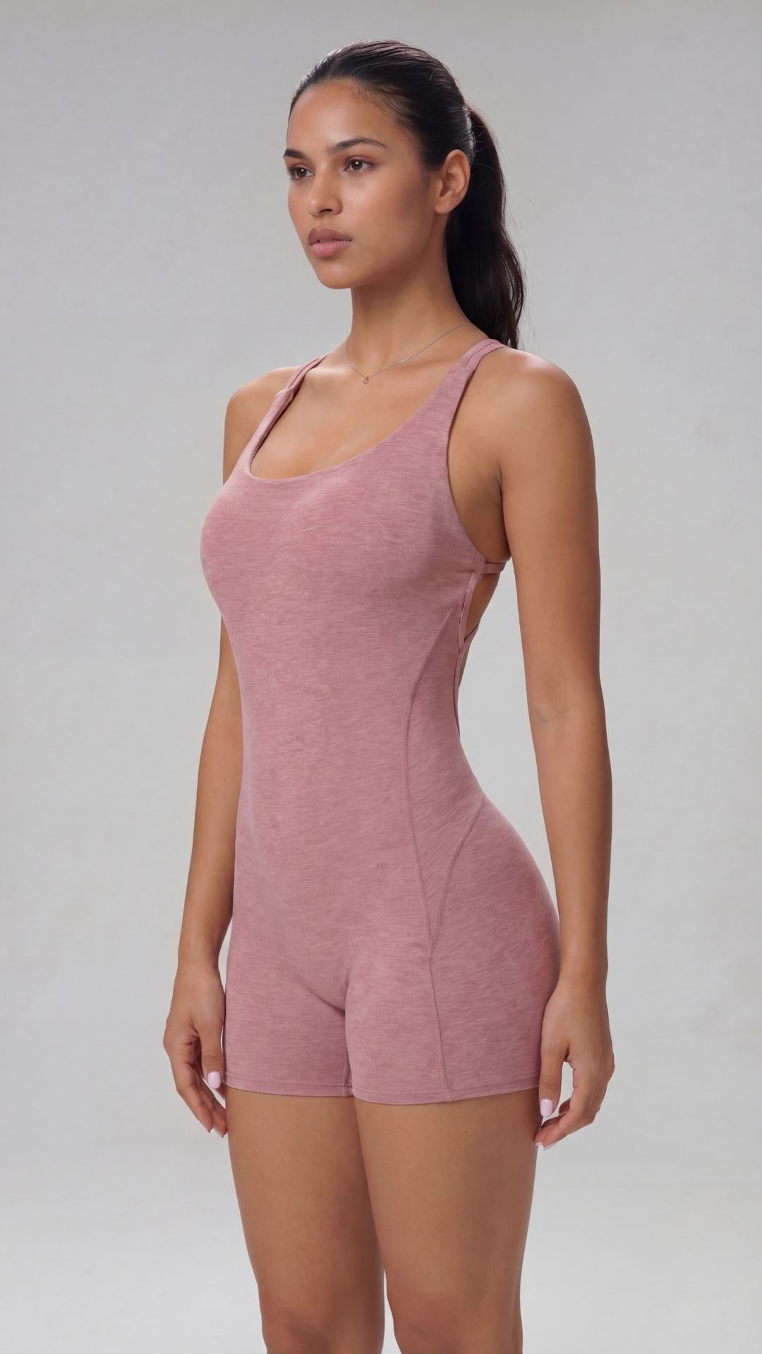 Macaquinho feminino Curves - com Bojo e levanta bumbum