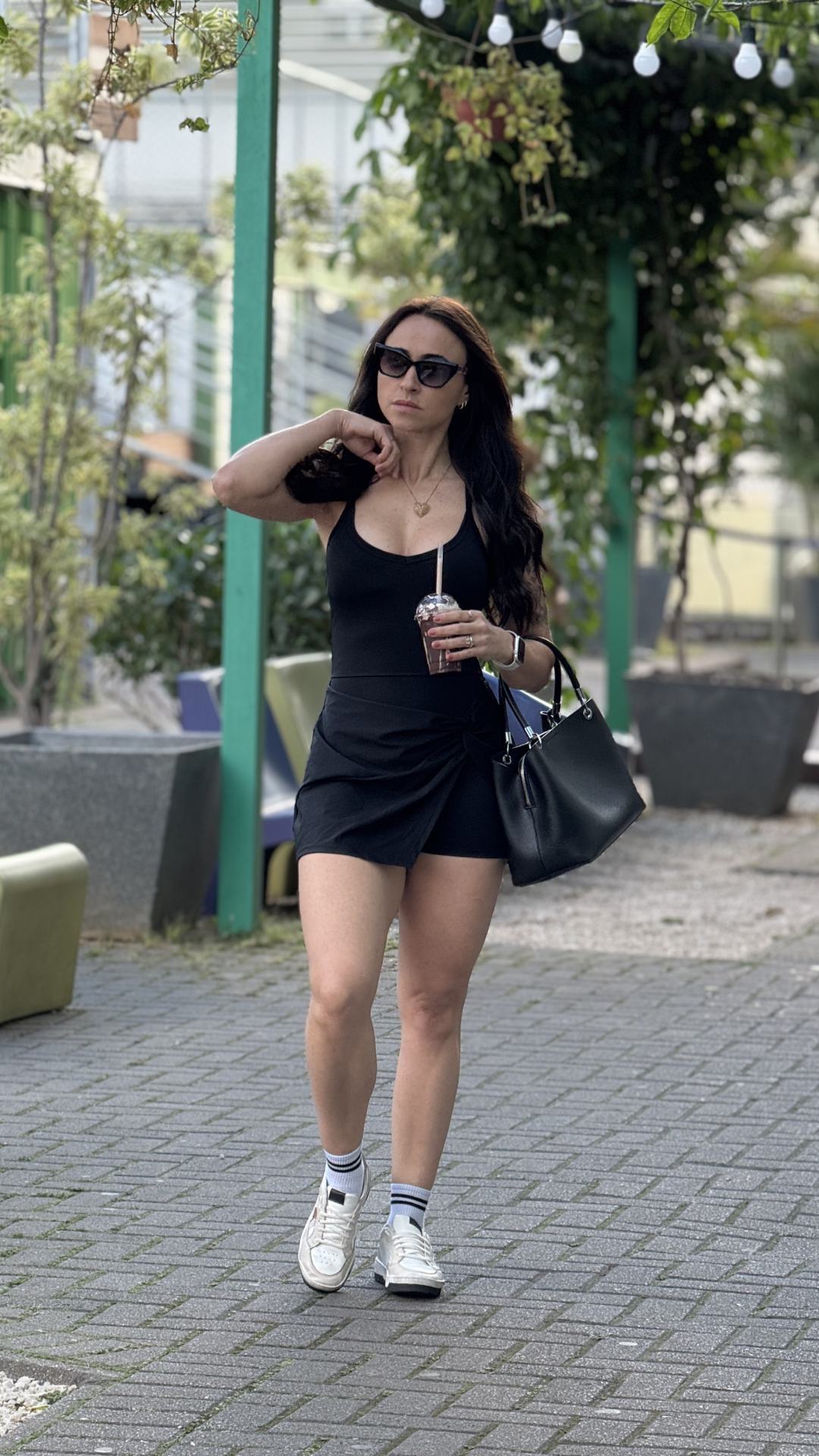 Macaquinho feminino Breezy - Com Bojo Preto