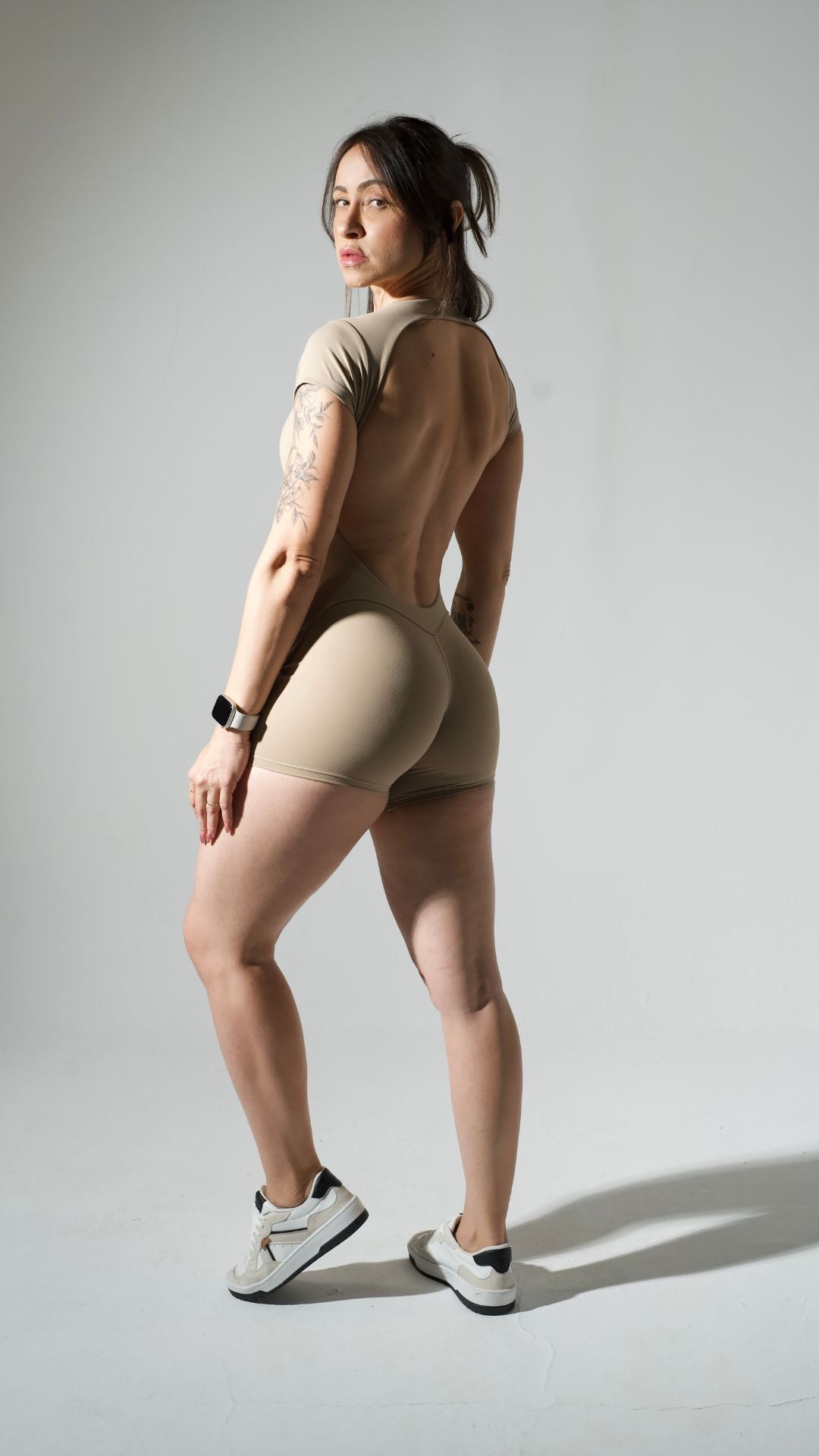 #cor_nude