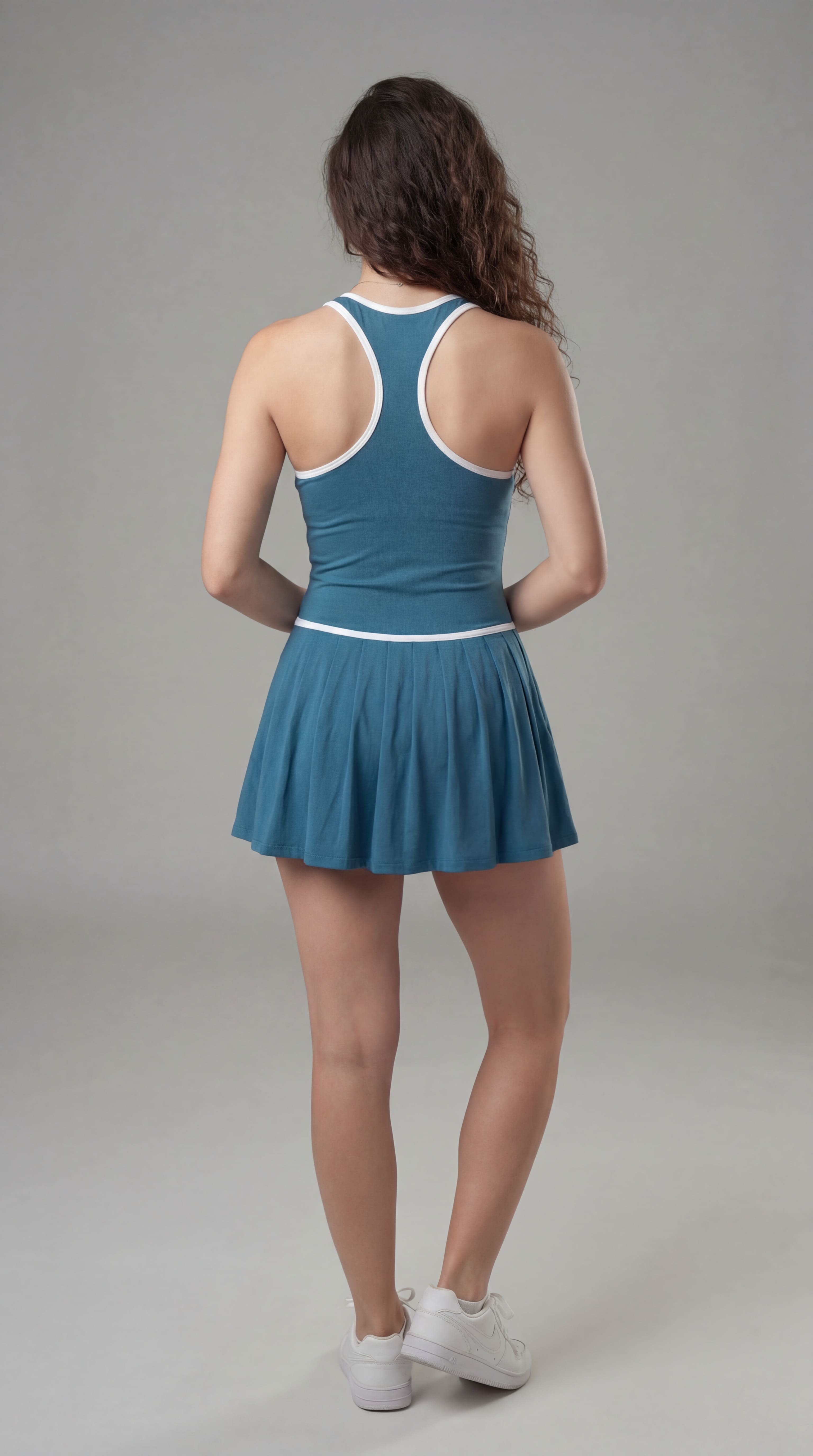 Vestido macaquinho feminino Moviara - com shortinho