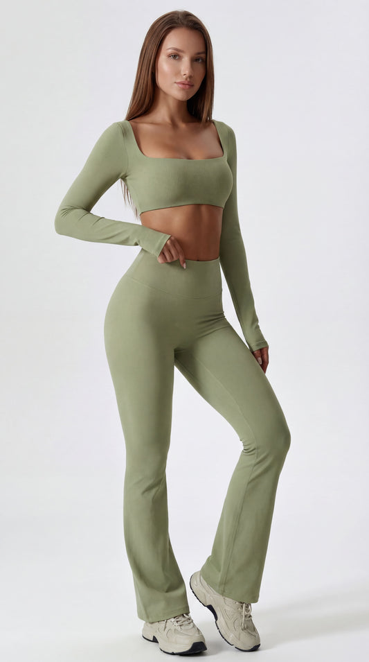 Conjunto Feminino Flare Harmony - Top e calça Verde Militar