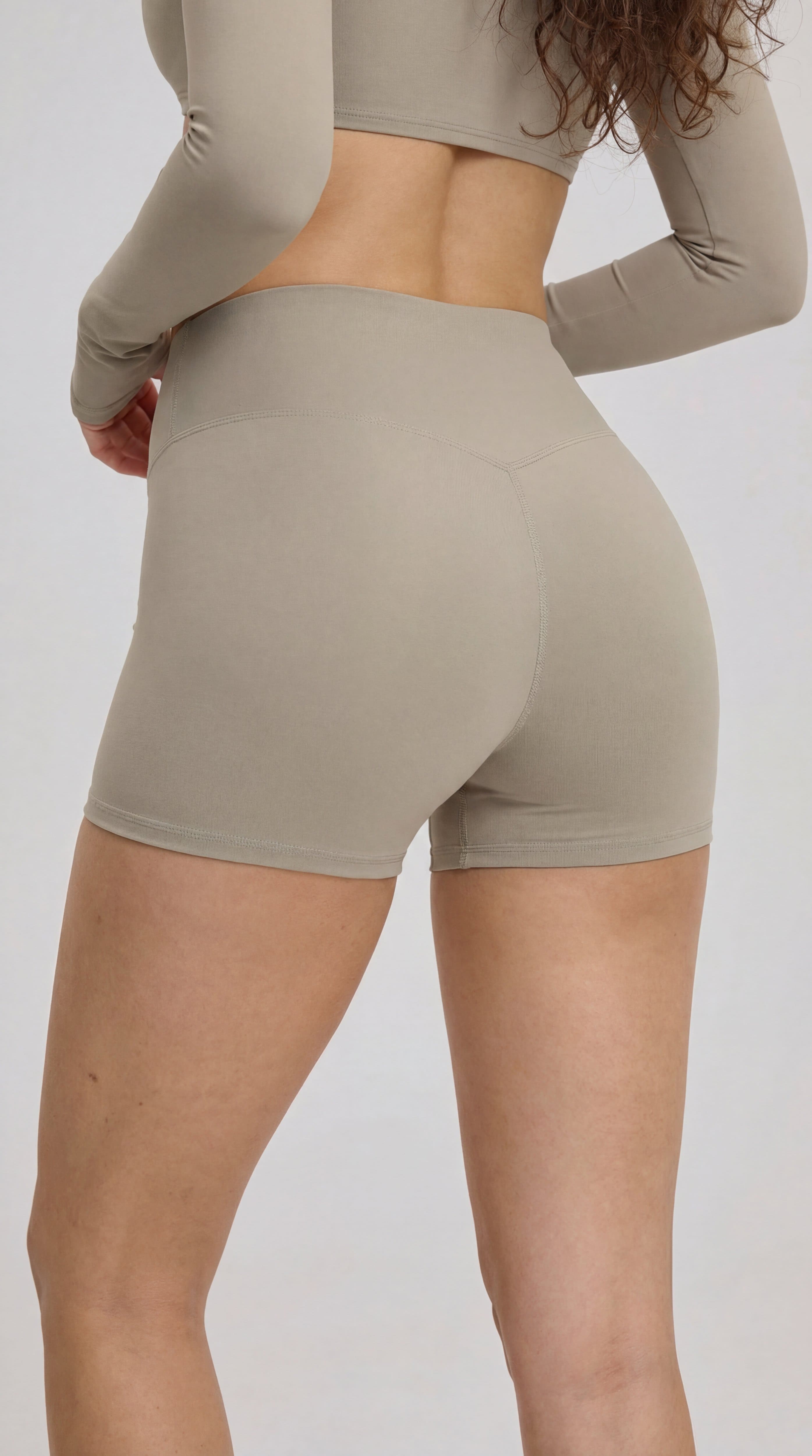 Conjunto Minimal Curve - Top + Short